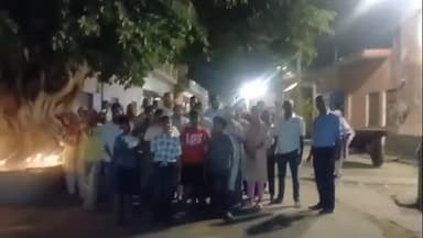 धनौरा: जम्मू कश्मीर की घटना में शहीद हुए लोगों को गजरौला शहर के भानपुर खालसा में श्रद्धांजलि दी गई, निकाला गया कैंडल मार्च