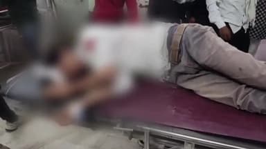 ग्राम चोरहटा के पास तेज रफ्तार अज्ञात वाहन ने बाइक सवार दो युवकों को टक्कर मारी, दोनों घायल, CHC में भर्ती