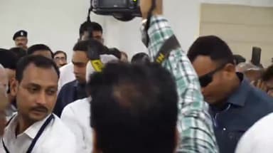 पटना ग्रामीण: जदयू कार्यालय में अधिवक्ता समागम, सीएम नीतीश कुमार ने दी सफाई बोले- अब नहीं जाएंगे इधर-उधर