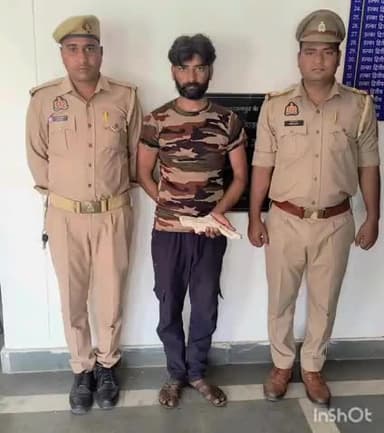 शिकोहाबाद: मक्खनपुर थाना पुलिस टीम ने गैंगस्टर एक्ट में वांछित 1 अभियुक्त को अवैध तमंचा सहित किया गिरफ्तार