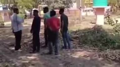 कानपुर: नौबस्ता पश्चिम के पार्षद ने पार्कों के निर्माण कार्य में भ्रष्टाचार का आरोप लगाया