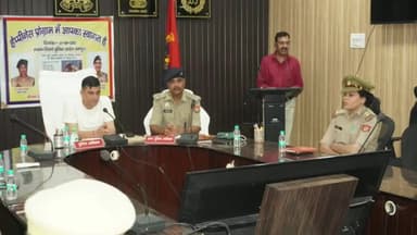 रामपुर: पुलिस लाइन में पुलिस अधीक्षक विद्यासागर मिश्र ने हैप्पीनेस प्रोग्राम का किया आयोजन