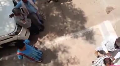 जबलपुर: विजयनगर में बिना अनुमति के स्मार्ट मीटर बदले जा रहे थे, कांग्रेस बिजली समस्या निवारण प्रकोष्ठ पहुंचा