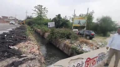 रामपुर: नगर पालिका चेयरपर्सन ने नाले की साफ-सफाई का लिया जायजा, मीडिया से कहा- बरसात में नहीं होगी जल भराव की समस्या