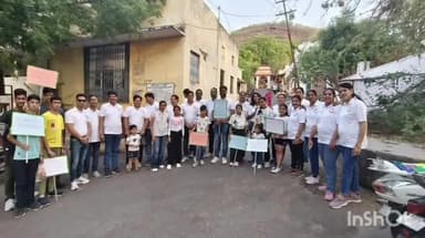 बड़गांव: उदयपुर में जैन सोशल ग्रुप “उमंग” ने निकाली शांति व स्वच्छता रैली