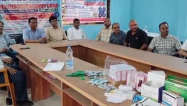 पीरटांड: गिरिडीह ग्रेटर के रोटरी क्लब ने पीरटांड़ सचिवालय में मेगा फ्री हेल्थ चेकअप कैंप लगाया