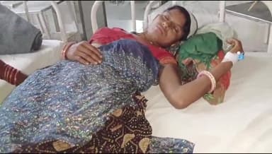 बांसवाड़ा: सियापुर गांव के पास ऑटो अनियंत्रित होकर पलटा, दो महिलाओं को लगी चोट, एमजी अस्पताल में उपचार जारी