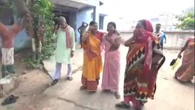 बिहार: सकरौल गांव के पास हाइवे पर स्कूटी में अज्ञात वाहन की टक्कर, पत्नी की मौत, पति घायल