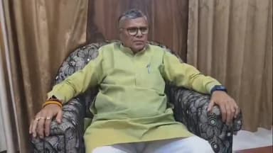 बरेली: बरेली पहुंचे होमगार्ड एवं नागरिक सुरक्षा मंत्री धर्मवीर प्रजापति ने सर्किट हाउस में पत्रकारों से की वार्ता