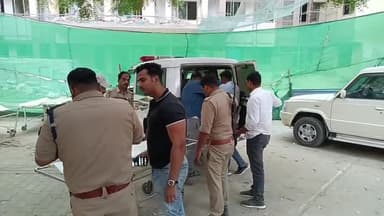 मंझनपुर: शादी से इनकार करने पर युवती की हत्या करने के मामले में भगवतपुर में पुलिस ने आरोपी को मुठभेड़ में किया गिरफ्तार