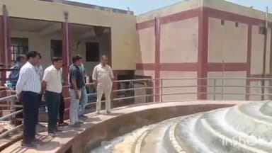 बारां: बारां जिला कलेक्टर रोहिताश्व ने ग्रामीण क्षेत्रों में पेयजल और विद्युत आपूर्ति व्यवस्थाओं का लिया जायजा