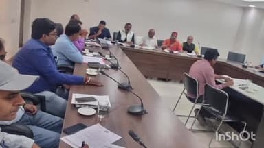 फारबिसगंज: फारबिसगंज विधायक द्वारा उठाए गए मुद्दों पर हुई समीक्षा बैठक