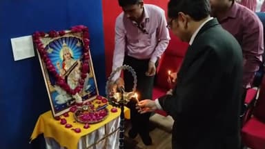 सुदिती ग्लोबल एकेडमी, मैनपुरी में आयोजित किया गया विधिक साक्षरता शिविर।
#sgamainpuri #suditiglobalacademy