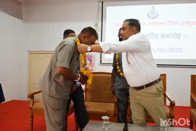 झाबुआ: पुलिस विभाग से सेवानिवृत्त तीन अधिकारियों का पुलिस अधीक्षक ने किया सम्मान