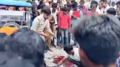 विभूतिपुर: विभूतिपुर के संस्कृत विद्यालय खोकसाहा के पास टोटो से गिरने के बाद हाईवा ने महिला को कुचला, मौके पर मौत