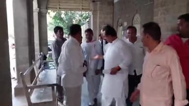 मुख्यमंत्री आज बुजुर्गों को बाटेंगे जादुई छड़ी

तेंदूपत्ता बोनस वितरण कार्यक्रम में बुजुर्गों को एक इलेक्ट्रिक छड़ी प्रद