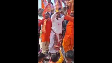 पचरुखी: ओलीपुर गांव के शिव मंदिर में श्री रुद्र महायज्ञ के दौरान भगवान शिव की प्रतिमा का कराया गया नगर भ्रमण