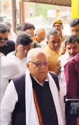 नरवल: हाथीपुर में पूर्व राज्यपाल कलराज मिश्र ने पहलगाम हमले में मारे गए शुभम द्विवेदी को श्रद्धांजलि दी