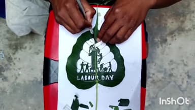 मुंगेर: मजदूर दिवस पर सैंड आर्टिस्ट मधुरेंद्र ने श्रमिकों को दी श्रद्धांजलि