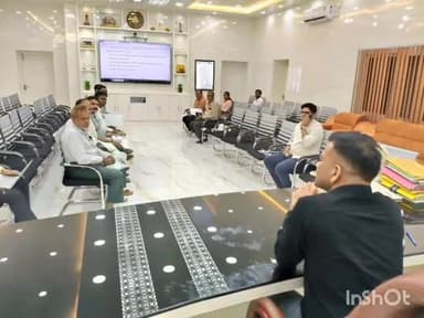 बेगूसराय: विधानसभा चुनाव को लेकर DM ने राजनीतिक दल प्रतिनिधियों के साथ बैठक की, कई निर्देश दिए