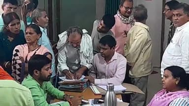 अरवल: सदर थाने में अंचलाधिकारी ने जमीन विवाद को लेकर जनता दरबार लगाया