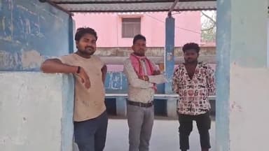 झांसी: बरुआसागर में शराब पीकर अचानक बिगड़ी व्यक्ति की तबीयत, झांसी मेडिकल कॉलेज में इलाज के दौरान हुई मौत