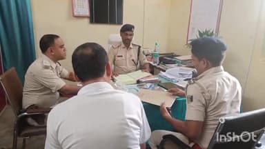 जोकीहाट: महलगाव थाना में लंबित कांडों की समीक्षा के लिए बैठक आयोजित की गई