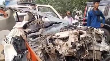 रुन्नी सैदपुर: महिंदवाड़ा के पास नेशनल हाईवे पर कार और ट्रक की टक्कर में 3 लोगों की मौत, 2 घायल