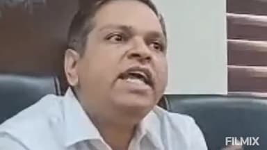 मुरैना नगर: नामांतरण, बटवारा, सीमांकन और अभिलेख दुरस्ती के प्रकरण लंबित न रहें, कलेक्टर ने अधिकारियों को निर्देश दिए