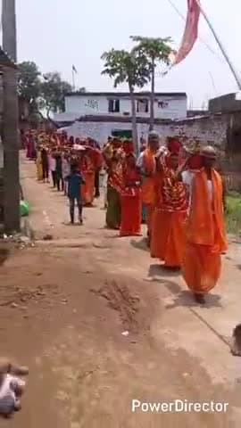 कटोरिया: बैरधनिया गांव में बजरंगबली की प्राण प्रतिष्ठा का चार दिवसीय अनुष्ठान कलश यात्रा के साथ शुरू