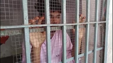 कोल: सिविल लाइन क्षेत्र में भिकारी से धोखाधड़ी कर पैसे छीनकर भाग रहे युवक को पुलिस ने किया गिरफ्तार, मुकदमा दर्ज