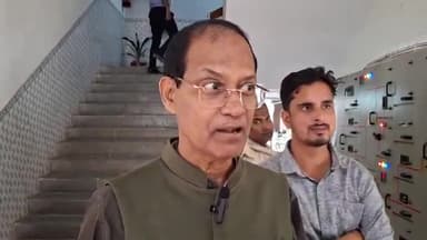 गोपालगंज: गोपालगंज सांसद आलोक कुमार सुमन ने की दिशा की बैठक