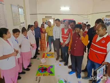 जगदलपुर: रेडक्रॉस सोसाइटी बस्तर जिला शाखा ने मनाया विश्व रेडक्रॉस दिवस, सांसद महेश कश्यप भी हुए शामिल