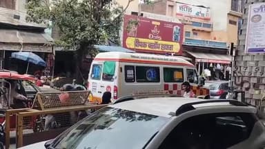 अमरोहा: जोया में डग्गामार वाहनों के चलते मरीज को लेकर एंबुलेंस काफी समय तक जाम में फंसी, पुलिस जांच में जुटी