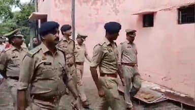 कोल: चिकावटी पर हुए दर्दनाक सड़क हादसे के बाद SSP संजीव सुमन पहुंचे पोस्टमार्टम हाउस