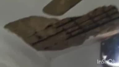 कुरवाई: सिरोंज रोड पर छत का छज्जा गिरने से महिला घायल, अस्पताल में उपचार जारी