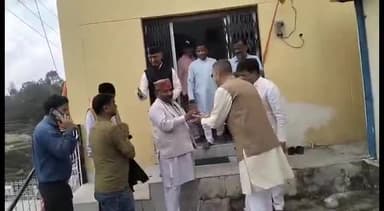 पौड़ी: भाजपा दिल्ली प्रदेश के संगठन मंत्री अपने पैतृक गांव कांडा पहुंचे, पौड़ी विधायक संग विकास कार्यों पर हुई विशेष चर्चा