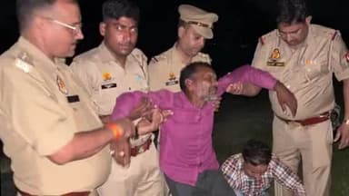 गोंडा: चोरी के दौरान हत्या करने वाले तीन बदमाश मुठभेड़ के दौरान दुर्गापुर मोड से गिरफ्तार,SP ने पुलिस की सफलता का किया पुष्टि