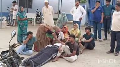 भभुआ: जगरिया के पास अज्ञात बस की टक्कर से बाइक सवार की मौत, सदर में कराया गया पोस्टमार्टम