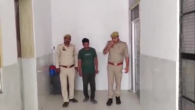 अमरोहा: चैक बाउंस मामले में फरार चल रहे वारंटी को अमरोहा नगर कोतवाली पुलिस ने किया गिरफ्तार