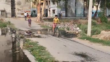 रामपुर: पहाड़ी गेट काशीराम कॉलोनी के लोग व्यवस्थाओं के बुरे हाल में जीने को मजबूर हैं गंदगी के अम्बार हैं,नल ख़राब हैं #jansamasya