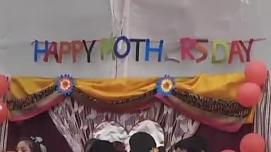 रामपुर: सेंटपॉल स्कूल की जूनियर विंग में मदर्स डे कार्यक्रम का आयोजन, मुख्य अतिथि रहे स्कूल प्रिंसिपल मनोज पाठक