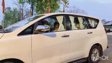 बड़गांव: जिले में विधानसभा अध्यक्ष वासुदेव देवनानी विद्या भवन पॉलिटेक्निक पहुंचे, पूर्व विद्यार्थियों के कार्यक्रम में हुए शामिल