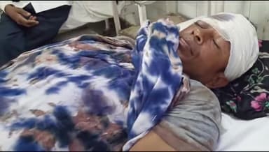 बांसवाड़ा: मलवासा गांव में पेड़ काटने से रोका तो चचेरे भाई ने भाई के सिर पर कुल्हाड़ी मारी, एमजीएच में उपचार