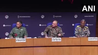 दिल्ली: #ऑपरेशनसिंदूर | पाकिस्तानी सेना को हुए जानमाल के नुकसान के बारे में पूछे जाने पर #national #uttarpradesh #viral