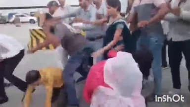 तराना: उज्जैन सांसद ने बड़नगर टोल नाके के कर्मचारियों पर कार्रवाई की मांग की, पुलिस ने आरोपियों को उठक-बैठक लगवाई