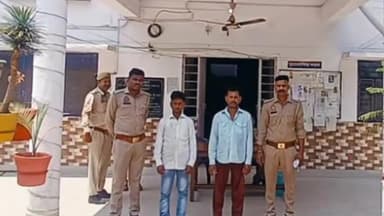 नौगावां सादात: मारपीट, धोखाधड़ी और अन्य धाराओं में फरार तीन आरोपियों को नौगांवा थाना पुलिस ने गिरफ्तार कर किया चालान