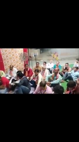 आज शाक्य एकता समिति द्वारा नगर पंचायत अमापुर में बुद्ध पूर्णिमा मानते नगर बक्षेत्र के सम्मानित जनमानस।
#baudha #amanpur