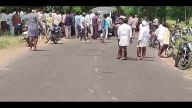 దర్శి: దర్శి మండలం లంకోజనపల్లి-పెద్దకాలవ మధ్యలో రోడ్డు ప్రమాదం..బైక్సై వెళ్తున్న గురు వర్ధన్ అనే యువకుడు మృతి