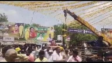 దర్శి: దర్శి టీడీపీ ఇంచార్జ్ గొట్టిపాటి లక్ష్మి కి శుభాకాంక్షలు తెలిపేందుకు భారీగా తరలి వచ్చిన అభిమానులు